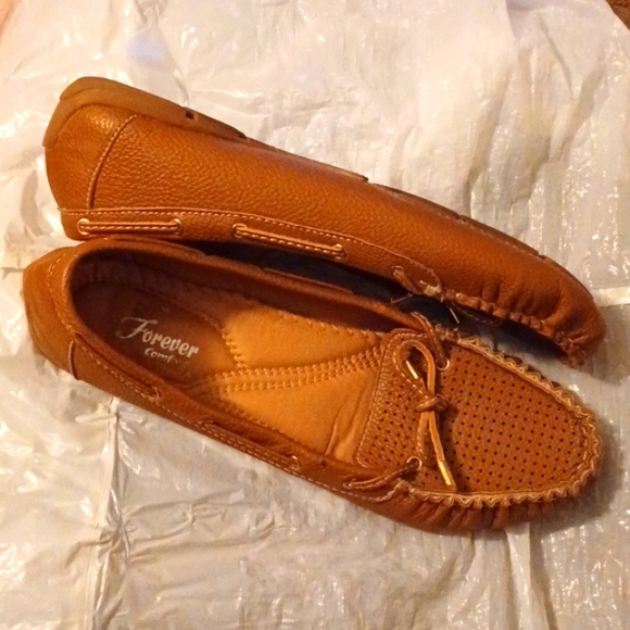 BUY 1 GET 1 FREE: 2 Women Flat Shoes - Picture 8 of 13